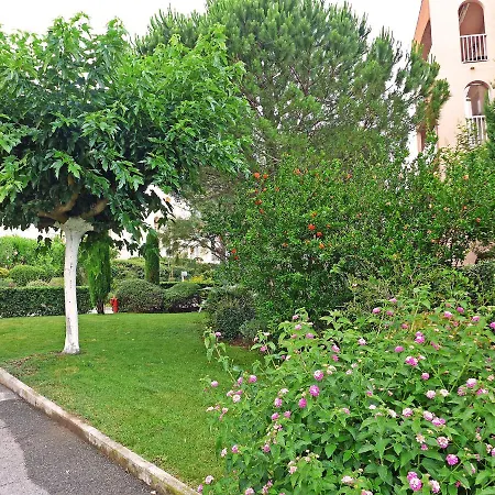 Apartment Le Lagon Bleu-5 By Interhome Fréjus