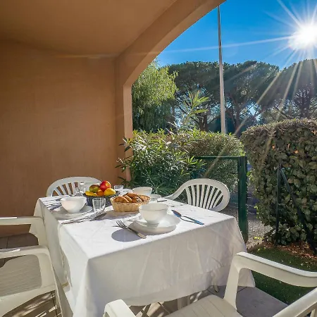 Le Lagon Bleu-5 By Interhome *