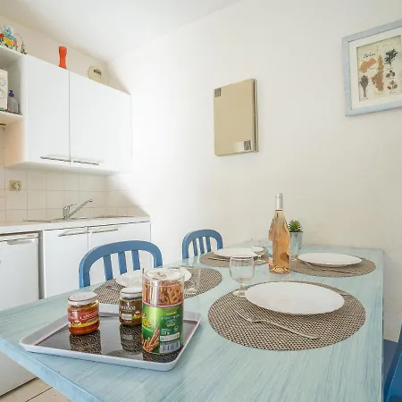 Appartement Le Lagon Bleu-5 By Interhome Fréjus