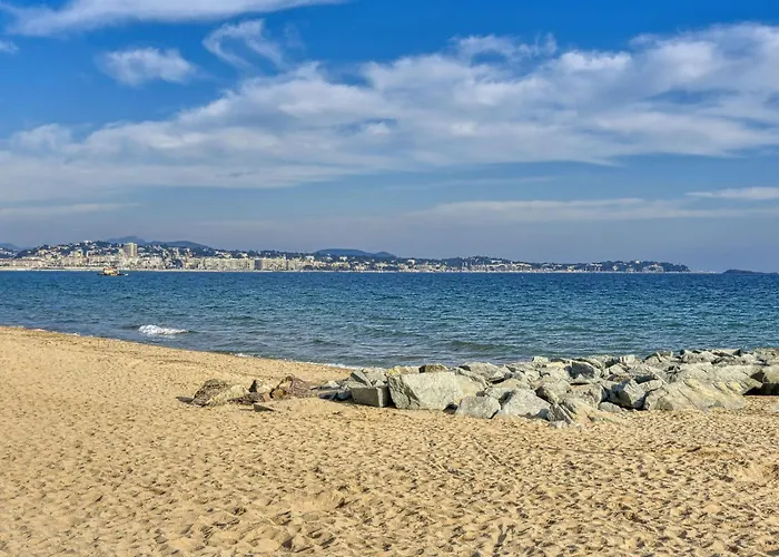 Le Lagon Bleu-5 By Interhome Fréjus