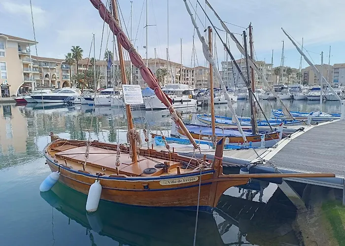 아파트 Le Lagon Bleu-5 By Interhome Fréjus